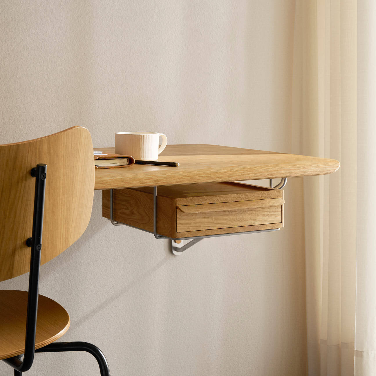 Wall Disk a Minimalism meets functionality