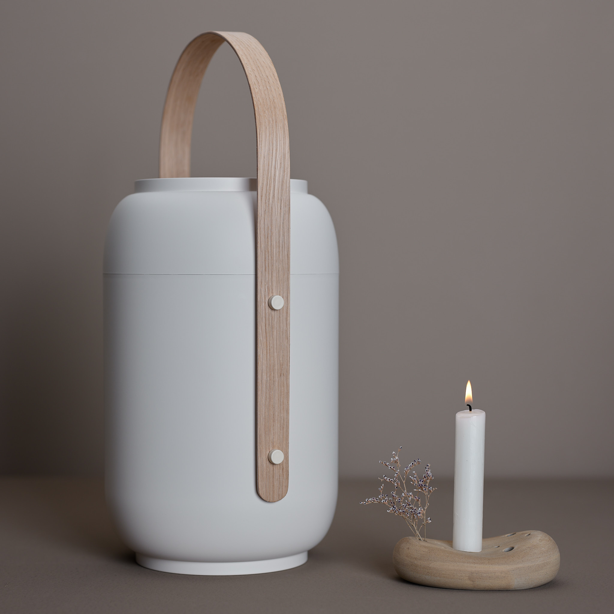 Akari - A new way forward for urn design